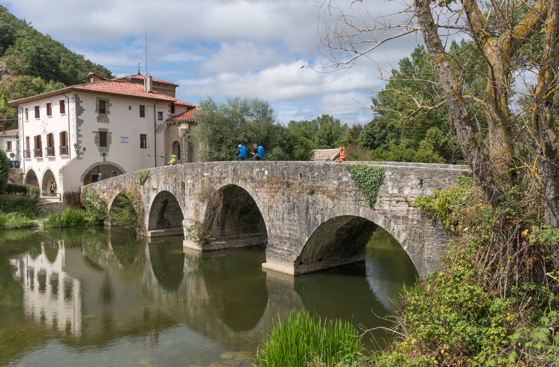 Bridge carrying Camino Francés over the rio Ulzama at Trinidad de Arre, Spain | Photo by Mike Hudak