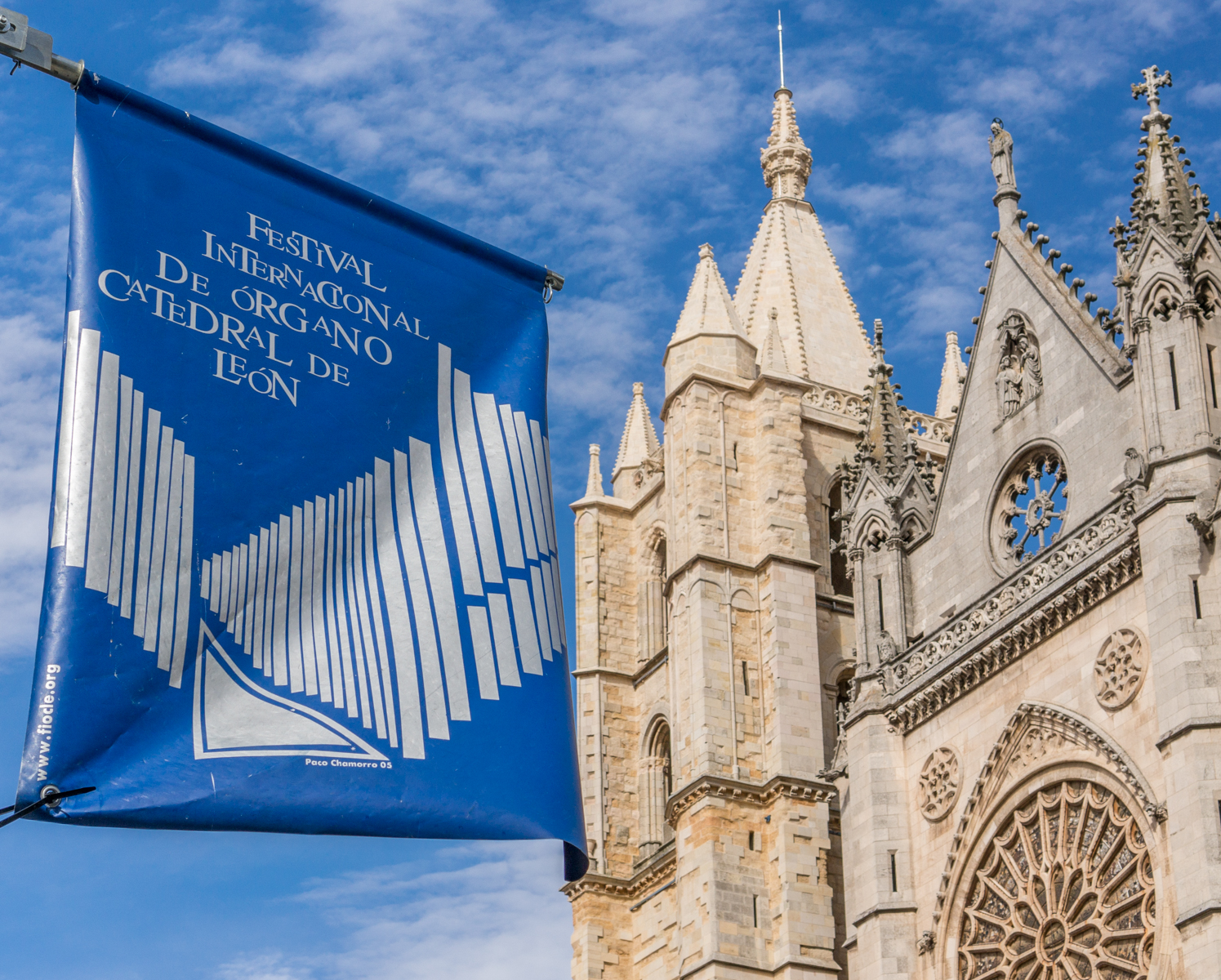 Sign announcing an international organ festival at the Catedral de Lon (Spain) | Photo by Mike Hudak