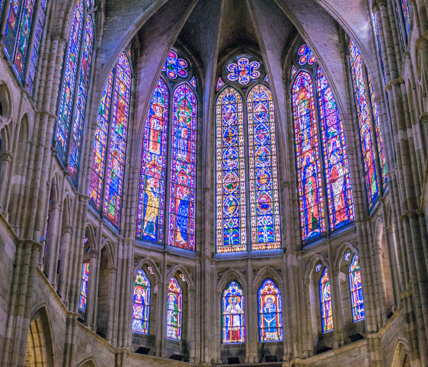 Stained glass windows above and surrounding the main altar of the Catedral de Santa Maria de Regla de Leon (Spain) | Photo by Mike Hudak